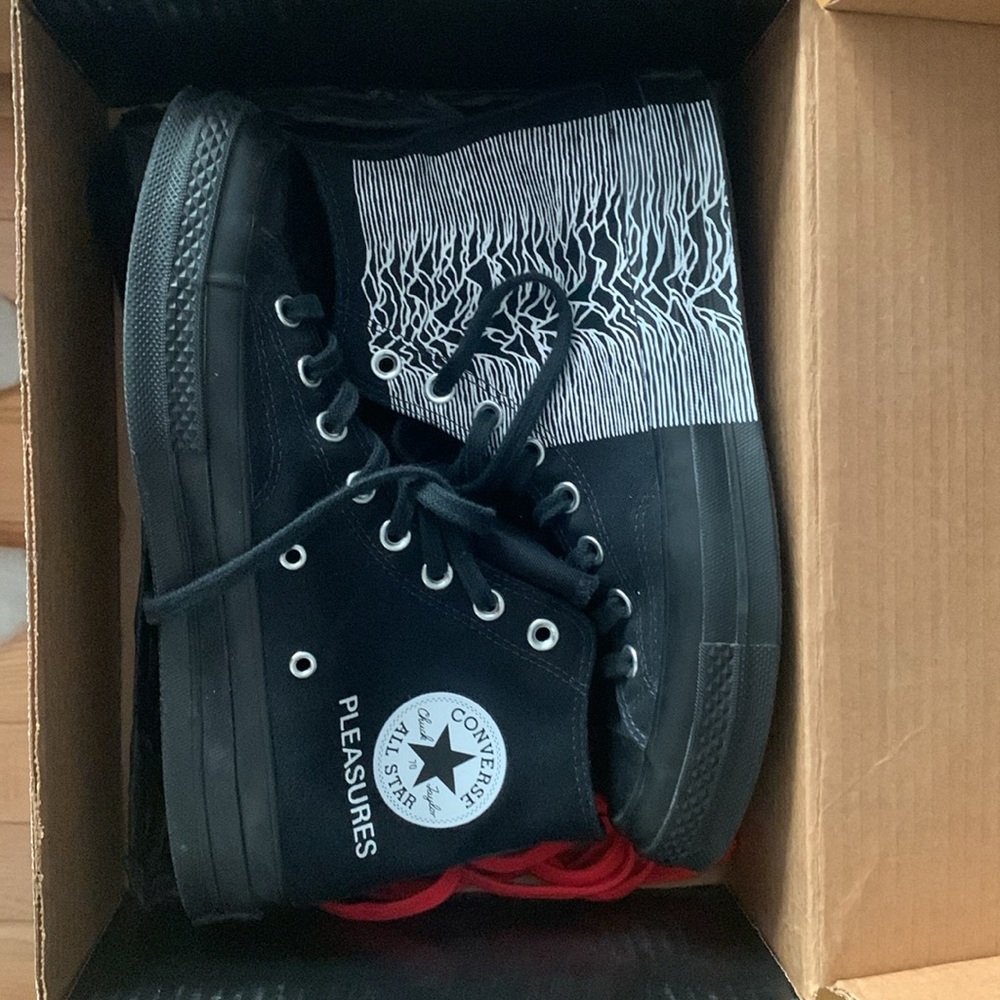 *SOLD* Pleasures x Joy Division x Converse Chuck 70s Hi.  Men’s size 7.5. - Picture 1 of 11